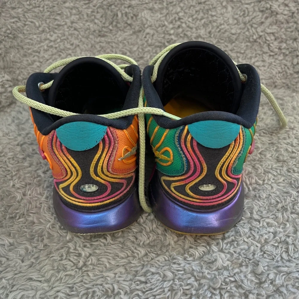Nike LeBron XXI GS Youth Size 6Y Multicolor Photo Blue‎ Laser Fuchsia HF6819-400
